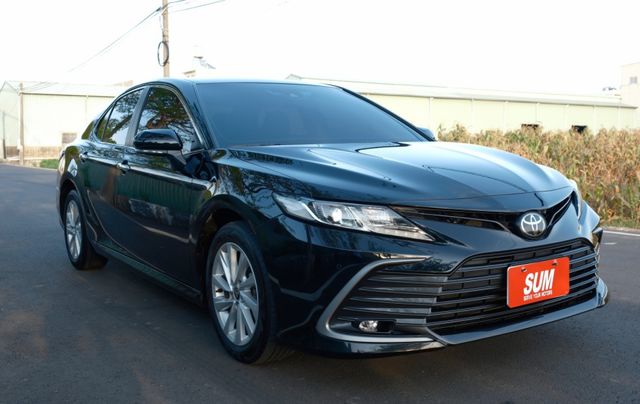 2022 Toyota Camry 尊爵版2.0 ACC ikey 盲點偵測 倒車顯影 雙前座電動調整 雙區恆溫  第3張相片