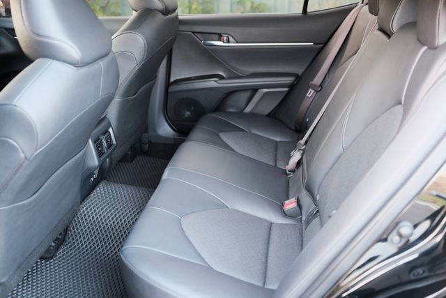 2022 Toyota Camry 尊爵版2.0 ACC ikey 盲點偵測 倒車顯影 雙前座電動調整 雙區恆溫  第8張相片