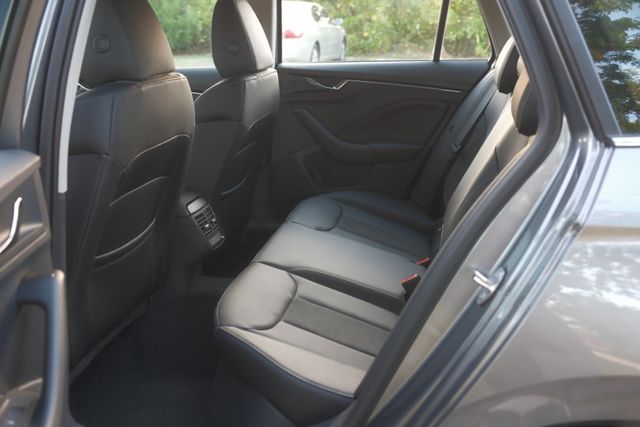 2023 Skoda Kamiq 1.0 豪華動能版 全新業績車 ACC 電動尾門 盲點偵測 IKEY  Carplay  第7張相片