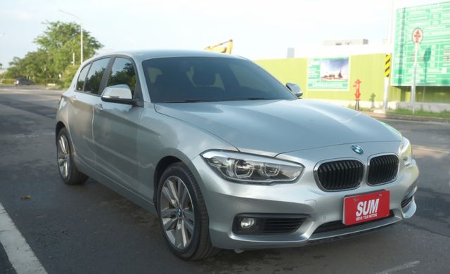 2015 BMW 120i 分區恆溫Push Start 一手車里程保證7.8萬 機油,變速箱油,油底殼,綜合皮帶已更換  第3張相片