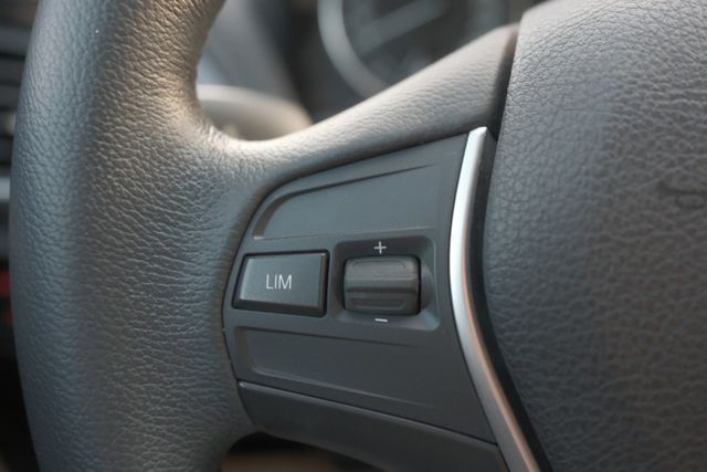 2015 BMW 120i 分區恆溫Push Start 一手車里程保證7.8萬 機油,變速箱油,油底殼,綜合皮帶已更換  第10張相片