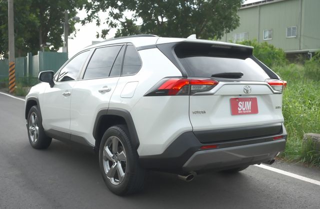 2021 Toyota RAV4旗艦版 2.0 分區恆溫 ACC 環景影像 盲點偵測 ikey 雙前座電熱椅  第5張相片