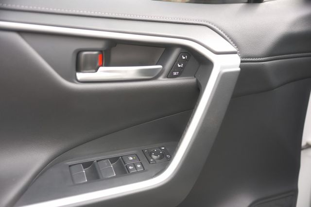 2021 Toyota RAV4旗艦版 2.0 分區恆溫 ACC 環景影像 盲點偵測 ikey 雙前座電熱椅  第11張相片