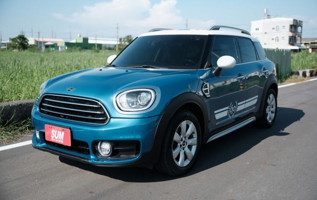 2019 Mini Countryman Cooper 1.5 定速 雙電動椅 ikey 電動尾門 倒車顯影 分區恆溫  第2張相片