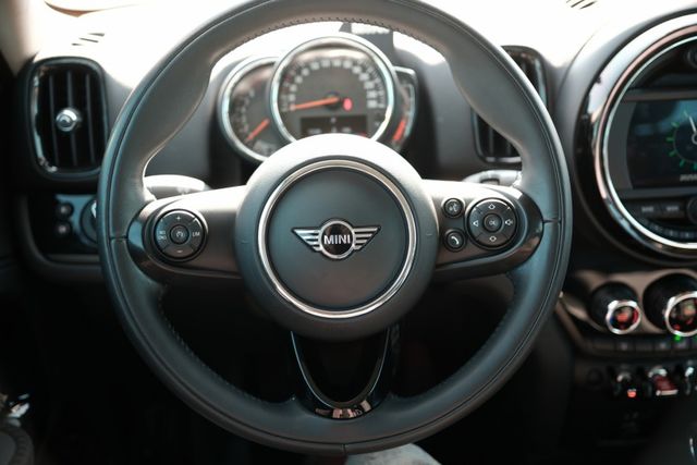 2019 Mini Countryman Cooper 1.5 定速 雙電動椅 ikey 電動尾門 倒車顯影 分區恆溫  第12張相片
