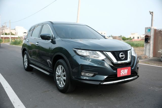 2018 Nissan X-Trail 經典版 2.0 分區恆溫 倒車顯影 抬頭顯示器 後座出風口 里程保證6.2萬  第3張相片