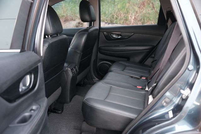 2018 Nissan X-Trail 經典版 2.0 分區恆溫 倒車顯影 抬頭顯示器 後座出風口 里程保證6.2萬  第8張相片