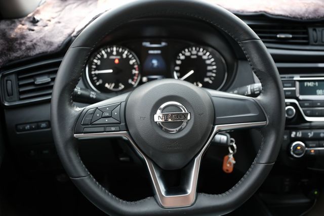 2018 Nissan X-Trail 經典版 2.0 分區恆溫 倒車顯影 抬頭顯示器 後座出風口 里程保證6.2萬  第11張相片