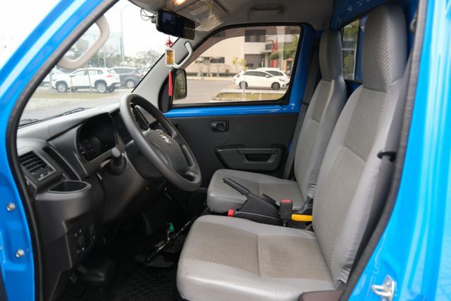 2024 Toyota Townace 1.5 自排 倒車顯影 藍芽 LED頭燈 原廠保固中  第8張相片