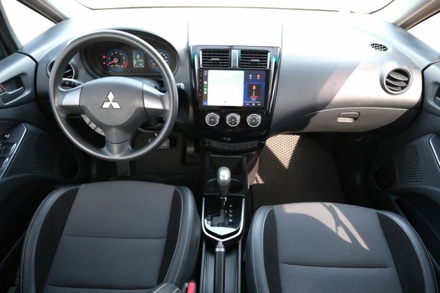 2019 Mitsubishi Colt Plus 尊貴型 1.5 恆溫空調 Carplay 倒車顯影 里程保證1.9萬  第10張相片
