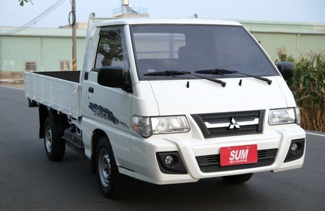 2017 中華 得利卡 2.4 手排 原廠更換錶頭,實際里程為146081公里  第3張相片