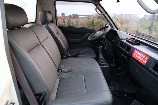 2017 中華 得利卡 2.4 手排 原廠更換錶頭,實際里程為146081公里  第10張相片