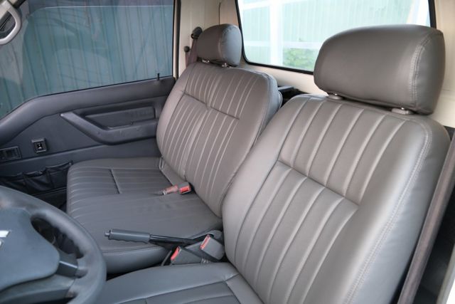 2017 中華 得利卡 2.4 手排 原廠更換錶頭,實際里程為146081公里  第11張相片