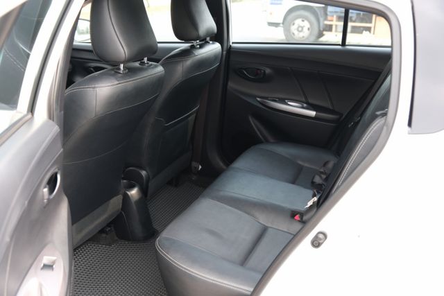 2014 Toyota Yaris 經典版 1.5 安卓機 倒車顯影 Carplay 保固一年兩萬公里 里程保證7.5萬  第8張相片