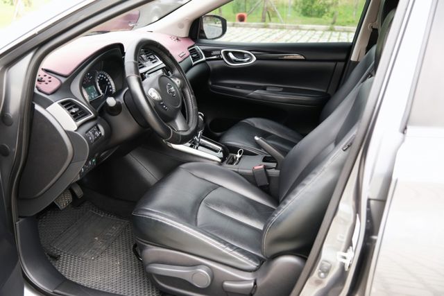 2018 Nissan Sentra 尊爵版 1.8 定速 導航 環景影像 電動天窗 分區恆溫 ikey 盲點偵測  第6張相片