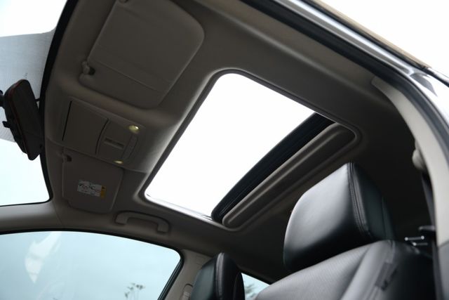 2018 Nissan Sentra 尊爵版 1.8 定速 導航 環景影像 電動天窗 分區恆溫 ikey 盲點偵測  第20張相片