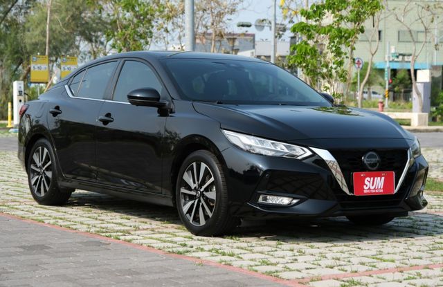 2023 Nissan Sentra 尊爵智駕版1.6 分區恆溫 ACC盲點偵測 Carplay 環景影像 前方駐車雷達  第3張相片