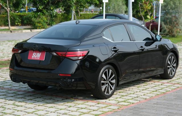 2023 Nissan Sentra 尊爵智駕版1.6 分區恆溫 ACC盲點偵測 Carplay 環景影像 前方駐車雷達  第4張相片