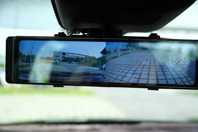 2023 Nissan Sentra 尊爵智駕版1.6 分區恆溫 ACC盲點偵測 Carplay 環景影像 前方駐車雷達  第19張相片