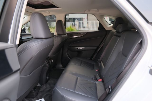 2024 Lexus NX250 頂級版 2.5 雙前座電動調整 電熱椅 電動天窗 盲點偵測 電動尾門 ACC  第7張相片