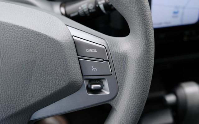 2024 中華 菱利 A180 五人座自排 1.5 定速 Carplay 環景影像 後座出風口 里程保證僅1.1萬  第11張相片