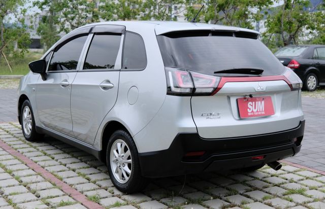 2017 Mitsubishi Colt Plus 尊貴型 1.5 定速 盲點偵測 恆溫空調 藍芽 里程保證3.7萬  第5張相片
