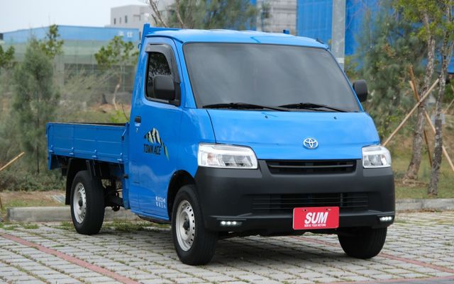 2024 Toyota Townace 1.5 自排 倒車顯影 藍芽 LED頭燈 原廠保固中  第3張相片