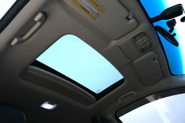 2012 Honda CRV VTi-S 2.4 定速 雙區恆溫 駕駛座電動座椅 倒車顯影 電動天窗 四輪傳動  第18張相片