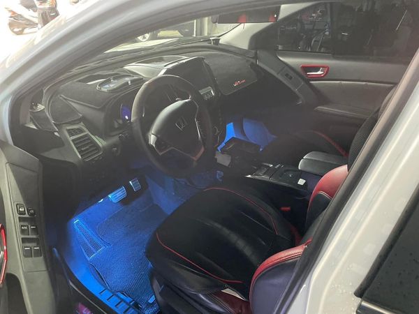 U6 Sport  第3張相片