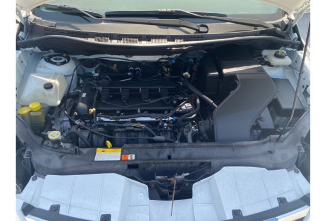 2011年FORD I-MAX 2.0CC  可認證 里程21萬 雙滑門  第4張相片