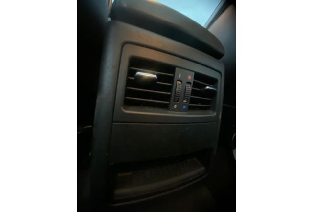 2011年BMW 320I 2.0CC(白)  可認證 里程13萬  第16張相片