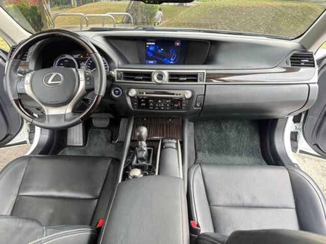 Lexus 凌志 GS300h  第5張相片