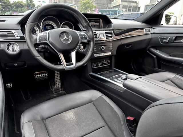 M-BENZ賓士 E200  第4張相片