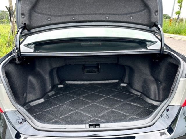 TOYOTA豐田 CAMRY  第11張相片