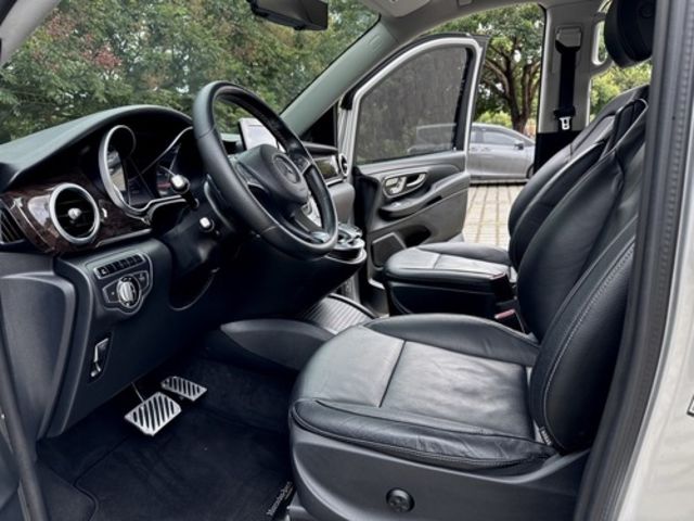M-BENZ賓士 V250 D  第12張相片