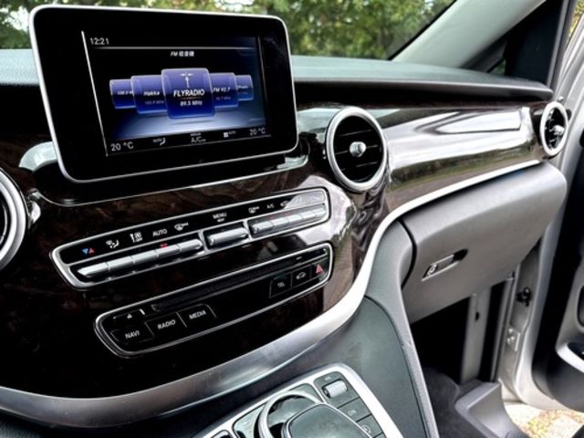 M-BENZ賓士 V250 D  第18張相片