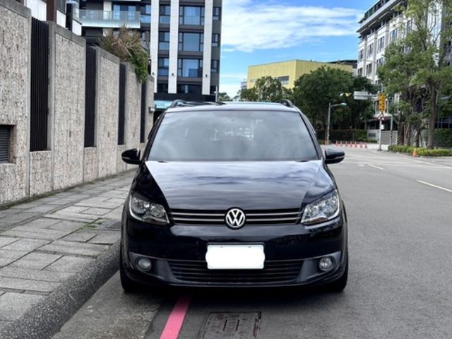 VOLKSWAGEN福斯 TOURAN  第3張相片