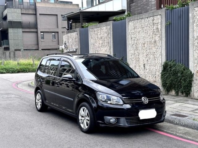 VOLKSWAGEN福斯 TOURAN  第4張相片