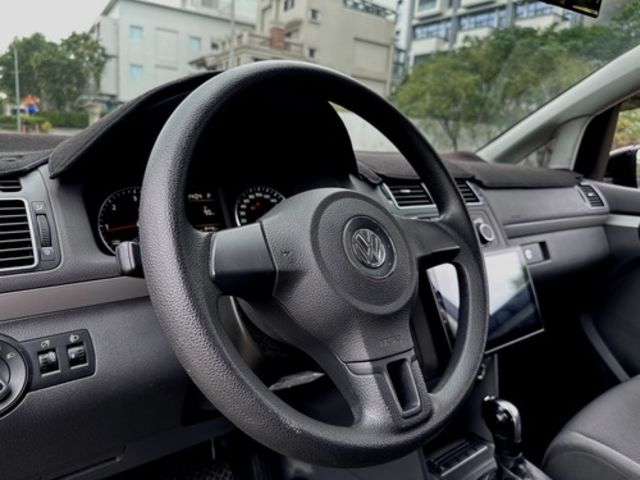VOLKSWAGEN福斯 TOURAN  第12張相片