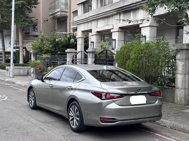 LEXUS凌志 ES200  第2張相片
