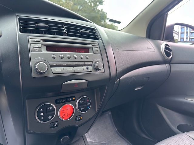 NISSAN日產 LIVINA  第12張相片