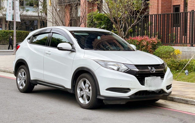 HONDA本田 HR-V  第2張相片
