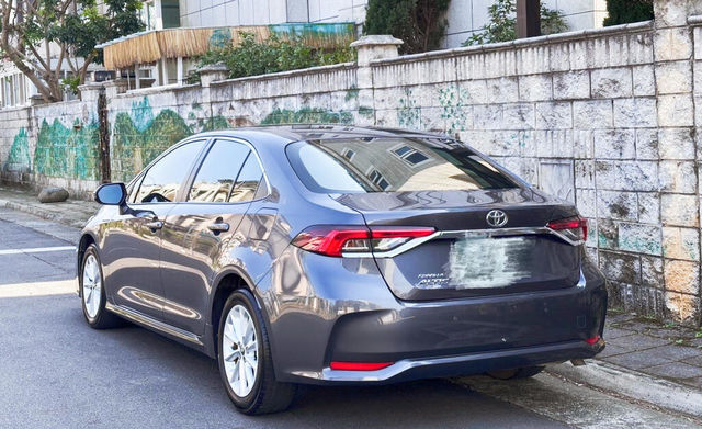 TOYOTA豐田 ALTIS  第6張相片