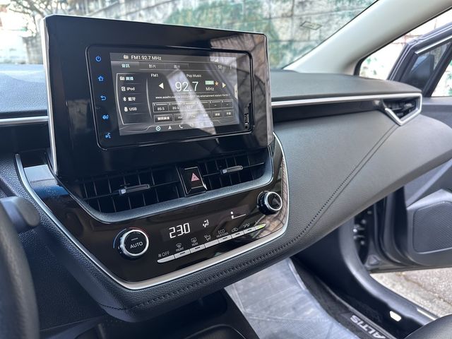 TOYOTA豐田 ALTIS  第14張相片