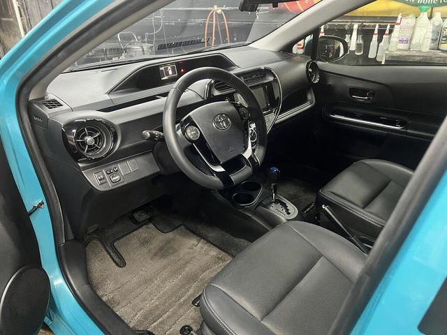 TOYOTA豐田 PRIUS C  第6張相片