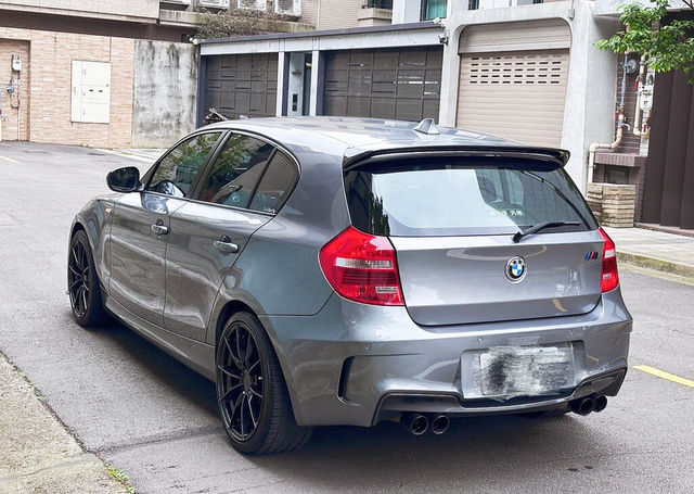 BMW寶馬 120  第5張相片