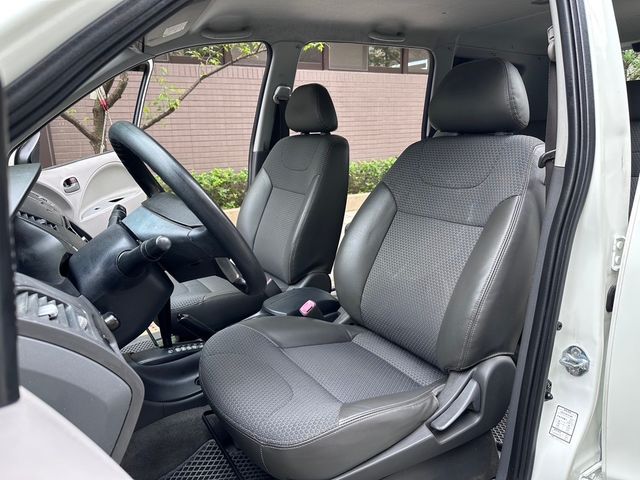 MITSUBISHI三菱 ZINGER  第19張相片
