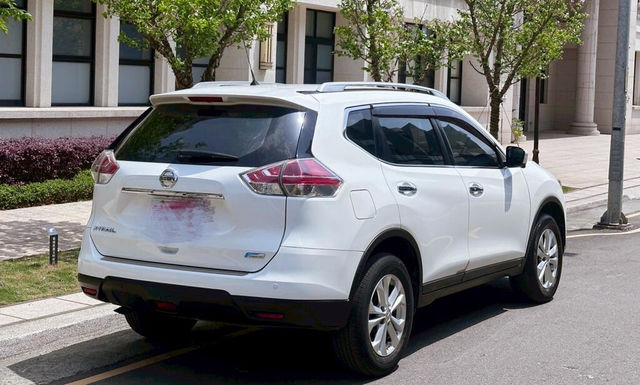 NISSAN日產 X-TRAIL  第4張相片