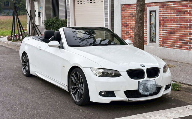 BMW寶馬 325I  第2張相片
