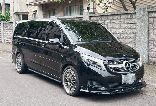 M-BENZ賓士 V250 D  第3張相片